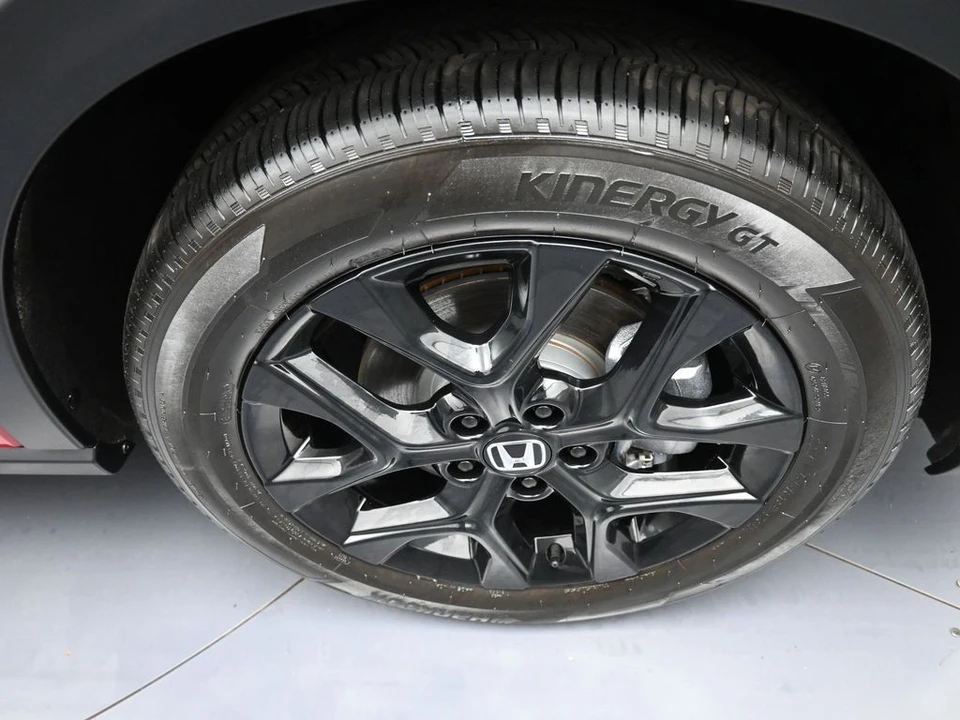 2025 Honda HR-V 3rd Gen - Image 13 of 21