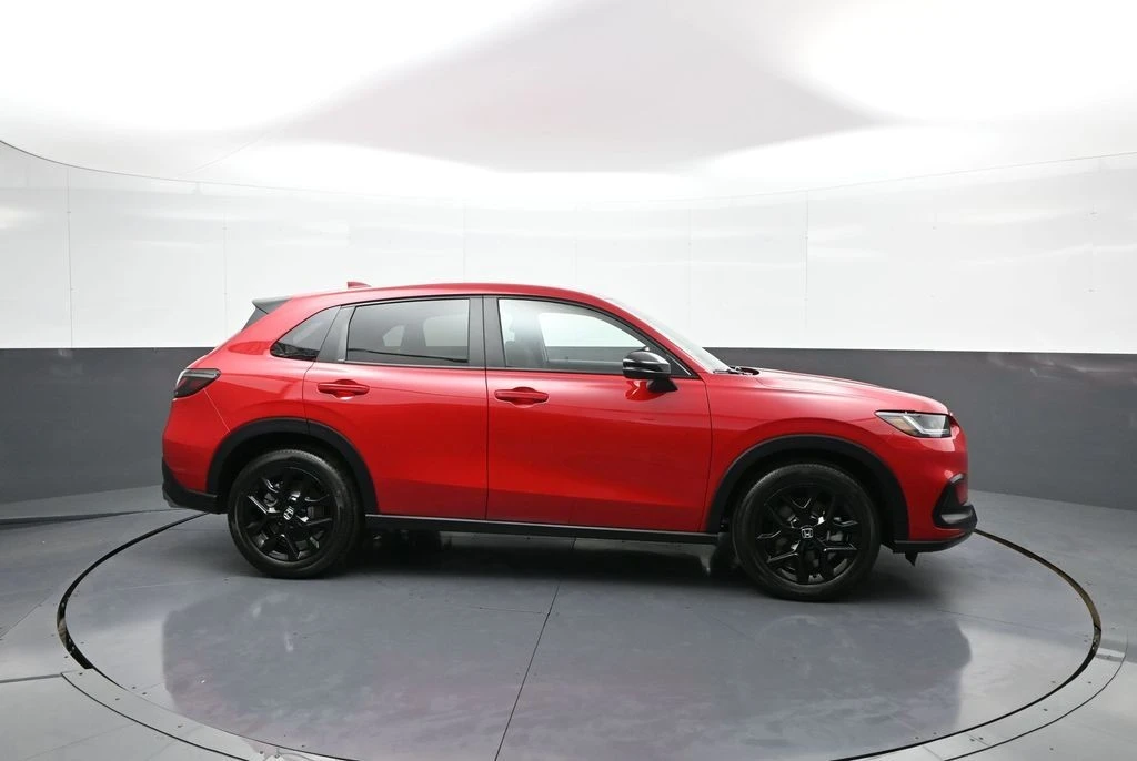2025 Honda HR-V 3rd Gen - Image 5 of 21