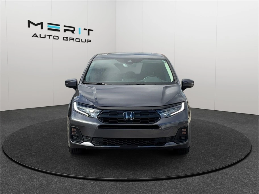 2025 Honda Odyssey - Image 3 of 21