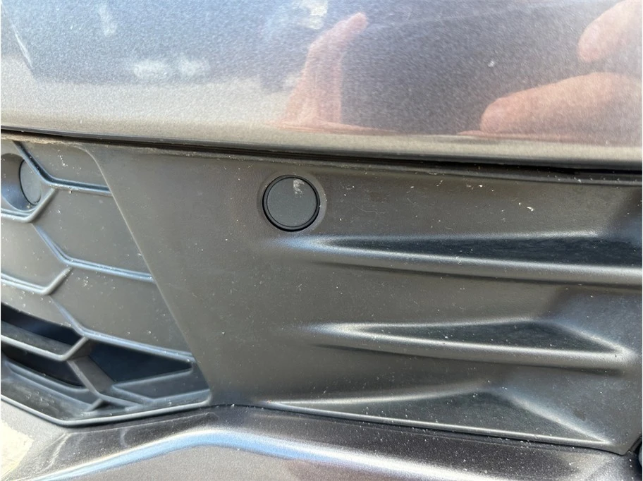 2025 Honda Odyssey - Image 14 of 21