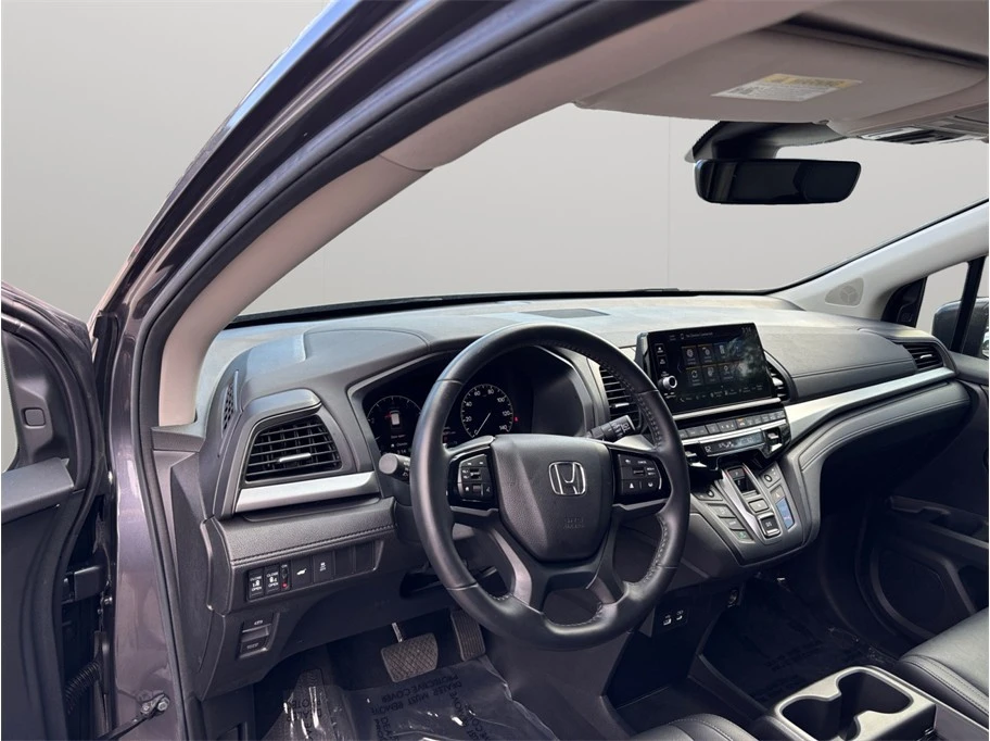 2025 Honda Odyssey - Image 6 of 21