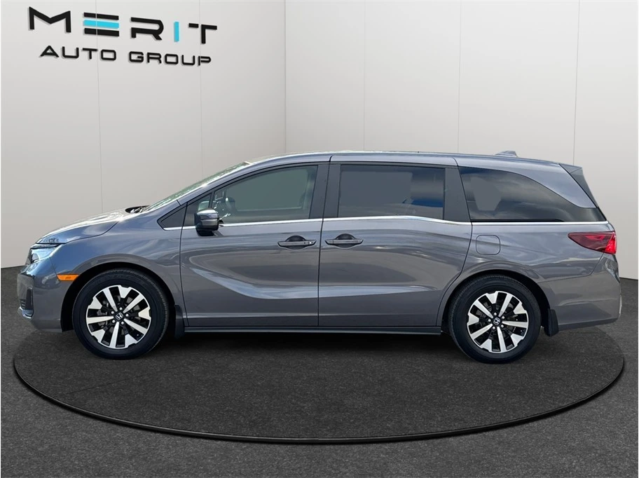 2025 Honda Odyssey - Image 5 of 21