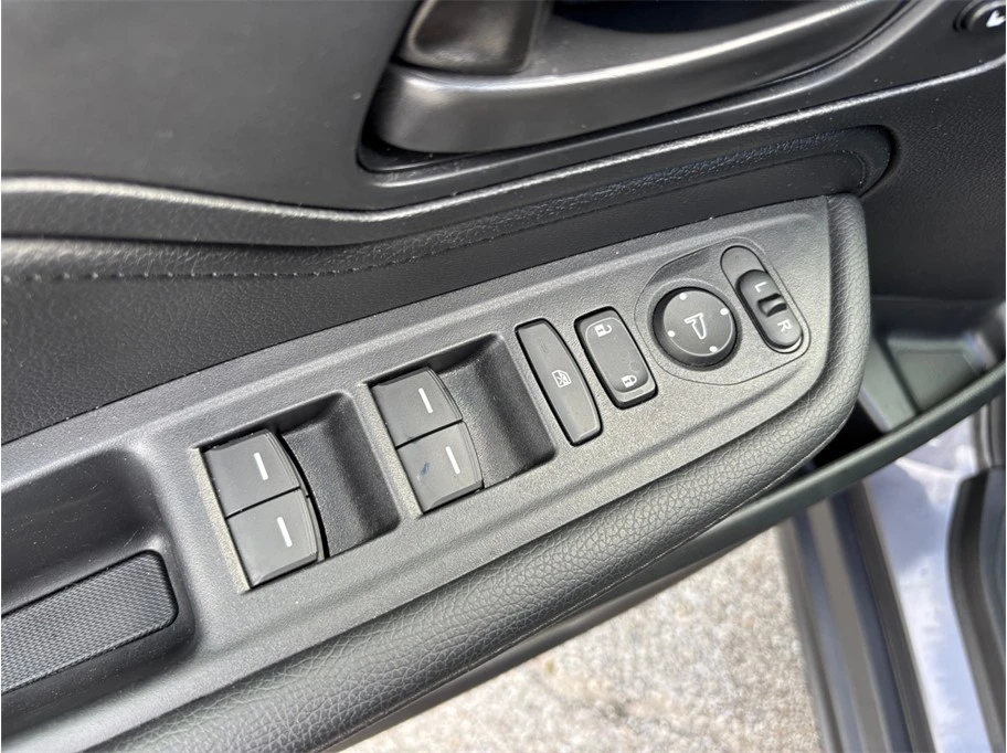 2025 Honda Odyssey - Image 21 of 21
