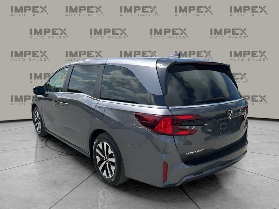 2025 Honda Odyssey - Image 3 of 21