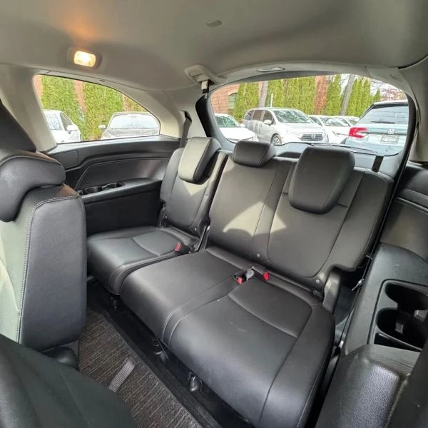 2025 Honda Odyssey - Image 11 of 12