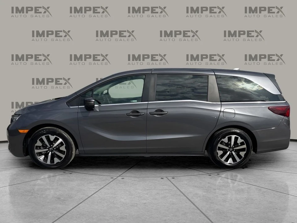 2025 Honda Odyssey - Image 2 of 21