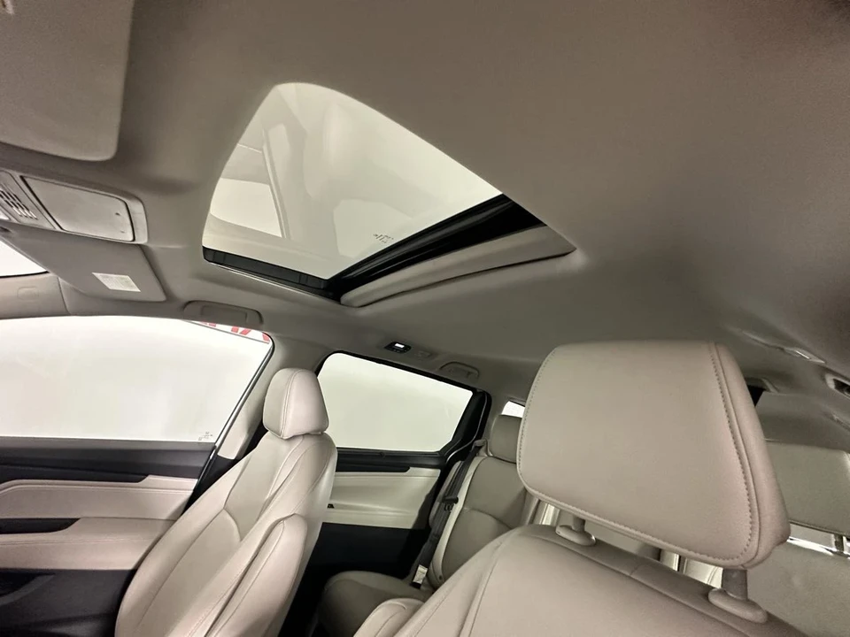 2025 Honda Odyssey - Image 21 of 21