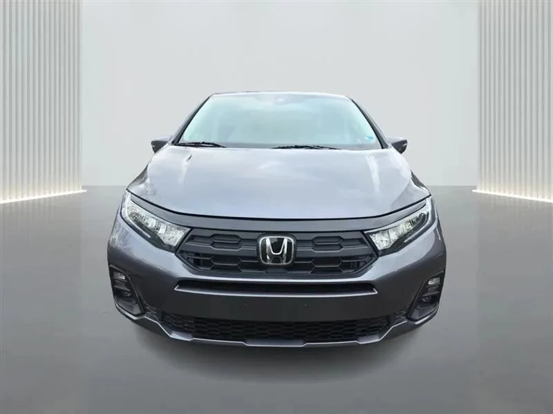 2025 Honda Odyssey - Image 8 of 12