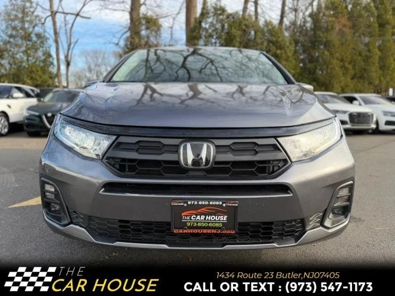 2025 Honda Odyssey - Image 3 of 12