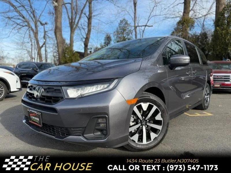 2025 Honda Odyssey - Image 2 of 12