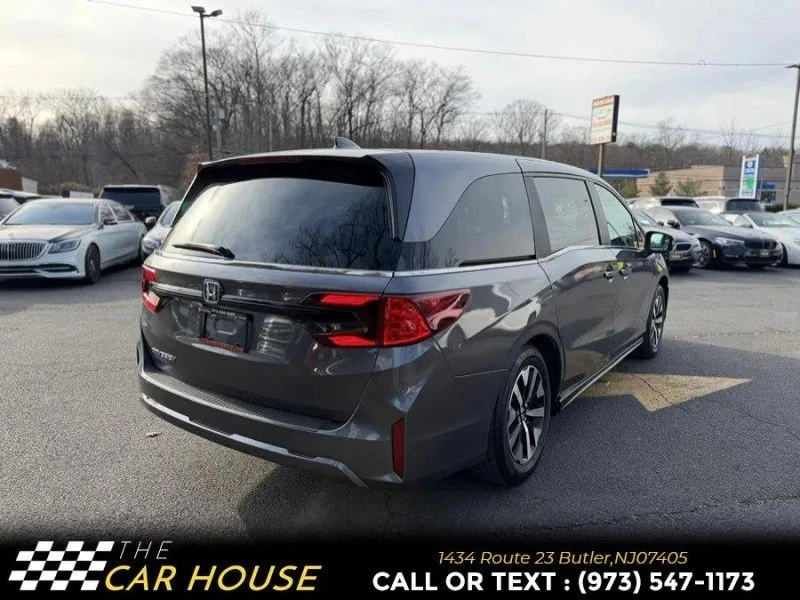 2025 Honda Odyssey - Image 10 of 12