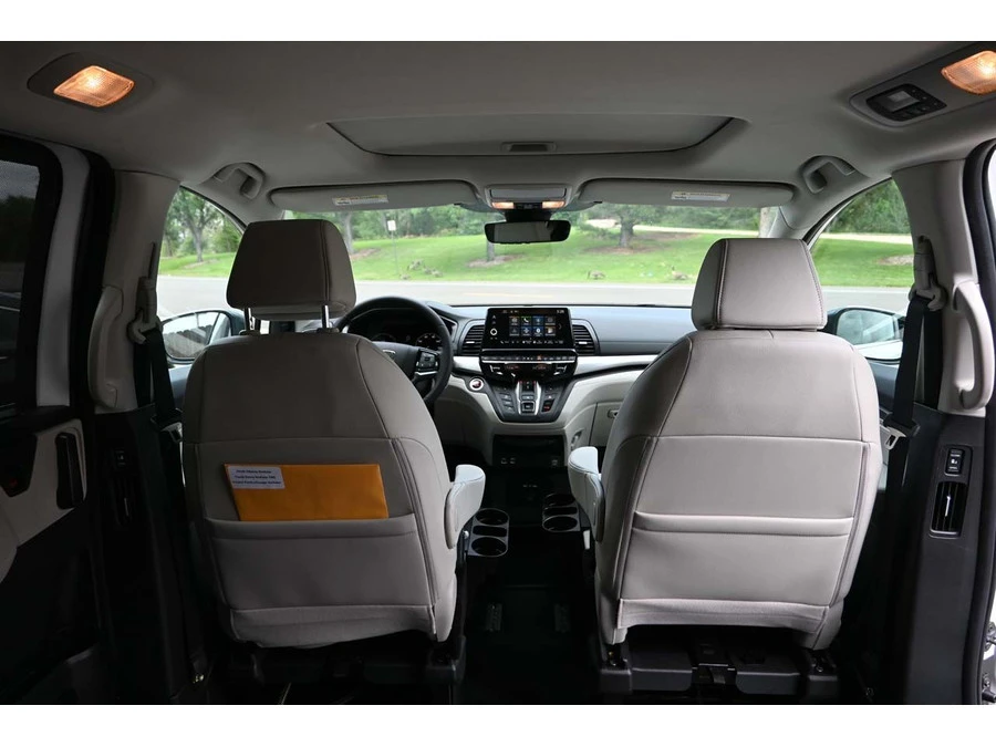 2025 Honda Odyssey - Image 20 of 21