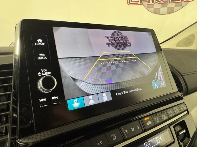 2025 Honda Odyssey - Image 18 of 21