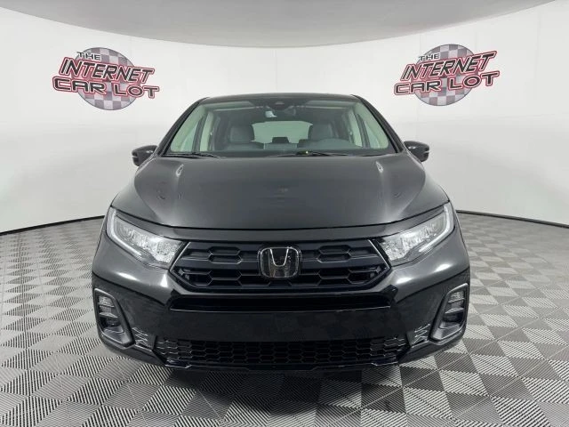 2025 Honda Odyssey - Image 2 of 12