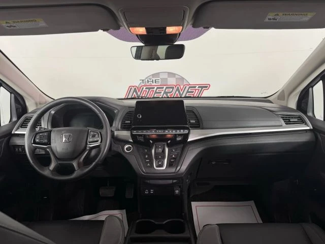 2025 Honda Odyssey - Image 11 of 12