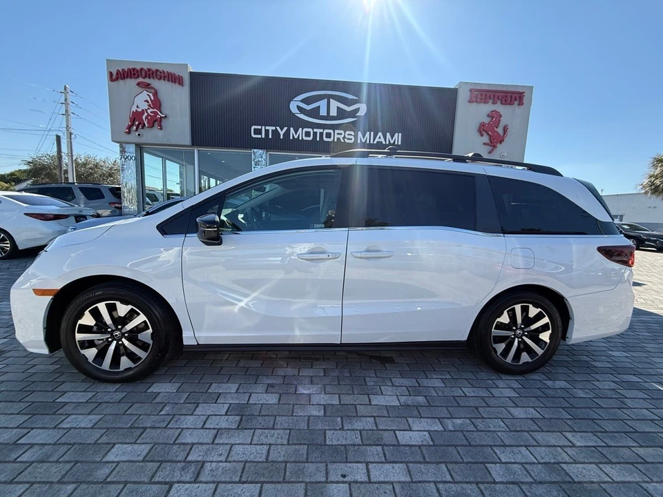 2025 Honda Odyssey - Image 4 of 21