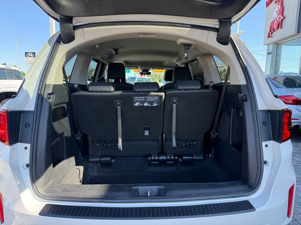 2025 Honda Odyssey - Image 7 of 21