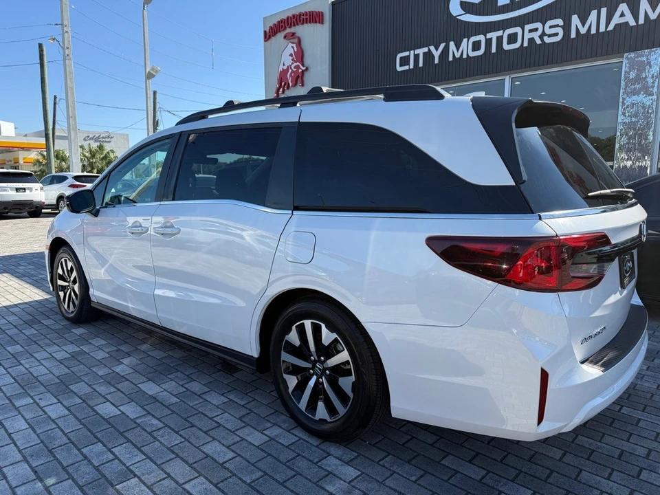 2025 Honda Odyssey - Image 5 of 21