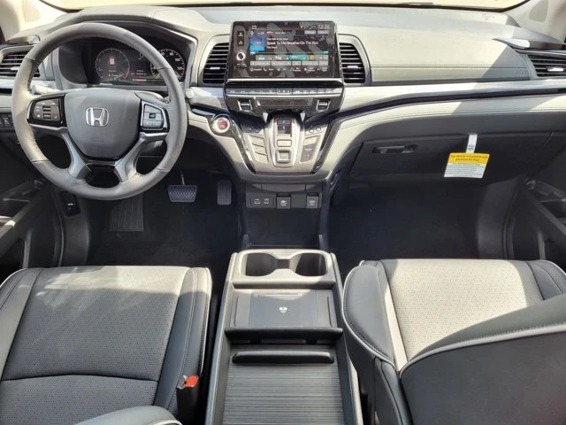 2025 Honda Odyssey - Image 7 of 12