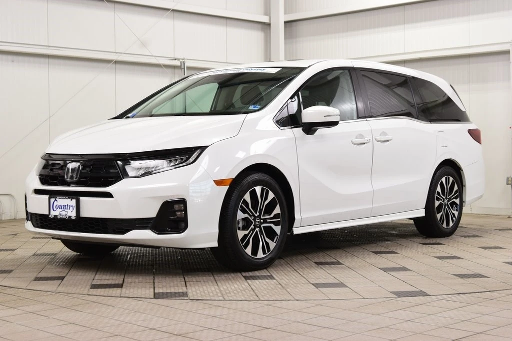 2025 Honda Odyssey - Image 3 of 12