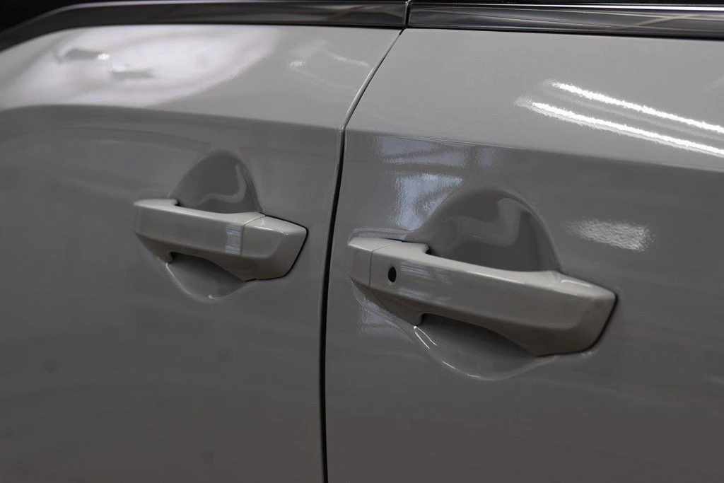 2025 Honda Odyssey - Image 17 of 21