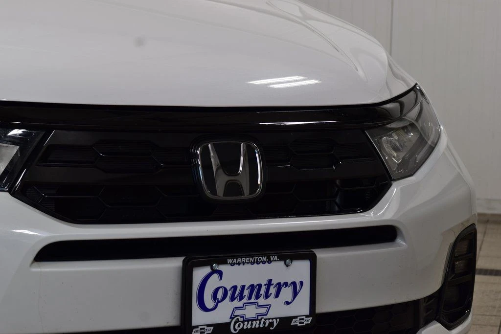 2025 Honda Odyssey - Image 11 of 21