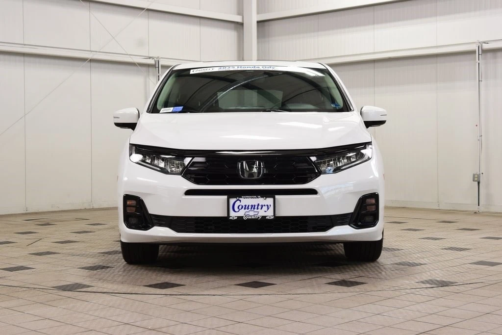 2025 Honda Odyssey - Image 2 of 12