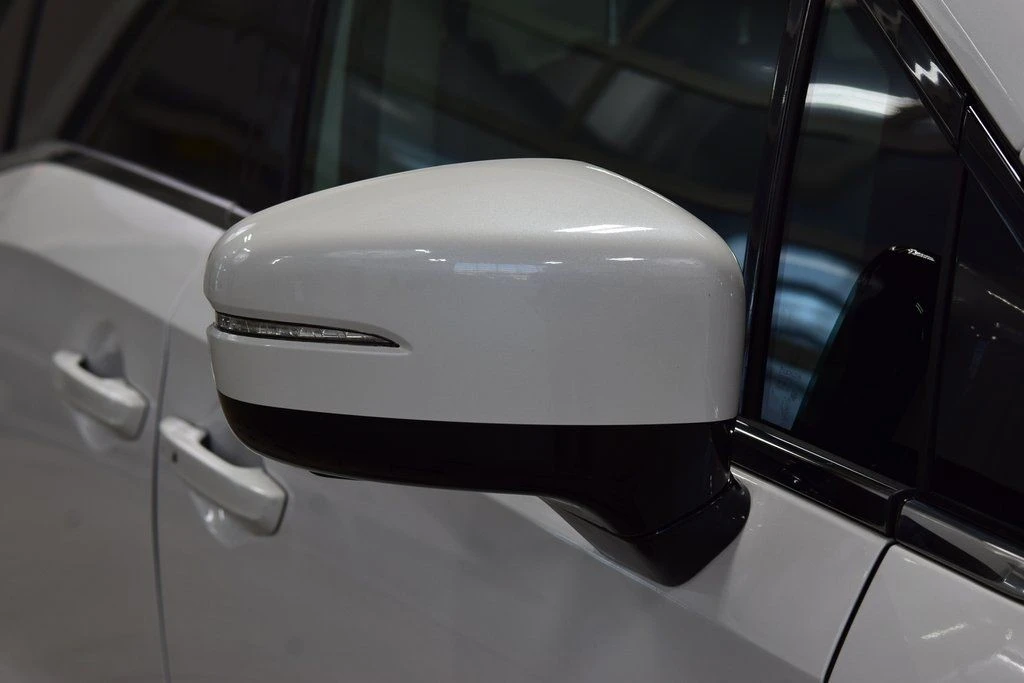 2025 Honda Odyssey - Image 16 of 21