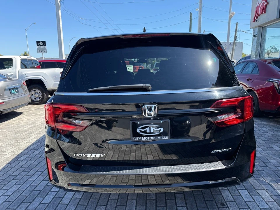 2025 Honda Odyssey - Image 6 of 21