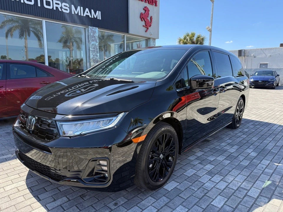 2025 Honda Odyssey - Image 3 of 21