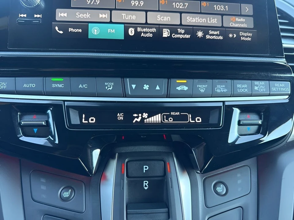2025 Honda Odyssey - Image 21 of 21
