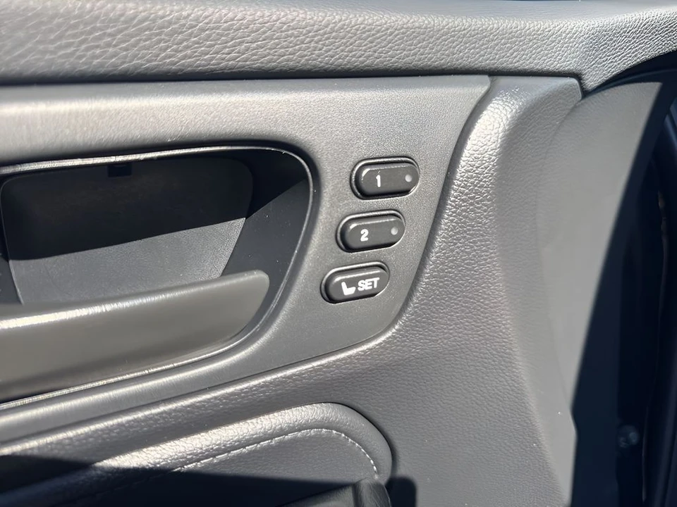 2025 Honda Odyssey - Image 11 of 21