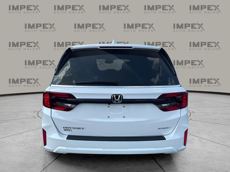 2025 Honda Odyssey - Image 4 of 12