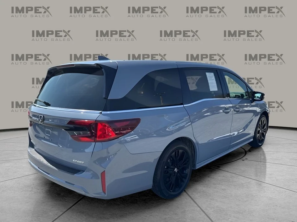 2025 Honda Odyssey - Image 5 of 21