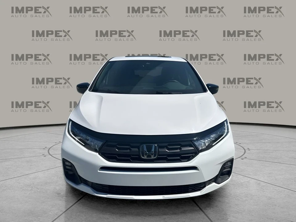 2025 Honda Odyssey - Image 8 of 21