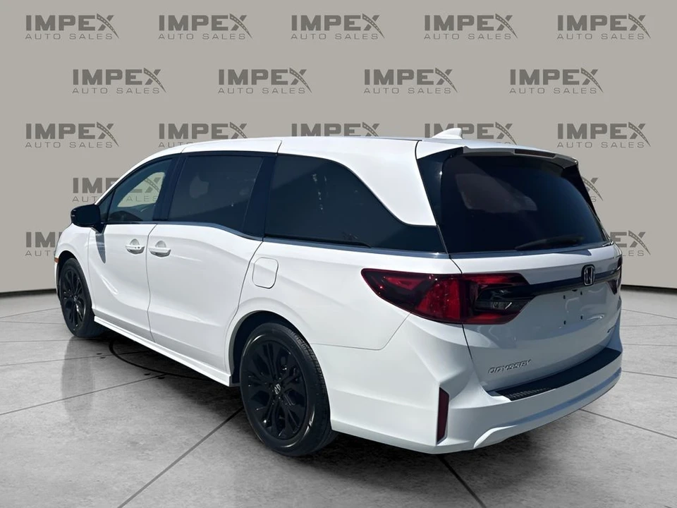 2025 Honda Odyssey - Image 3 of 21
