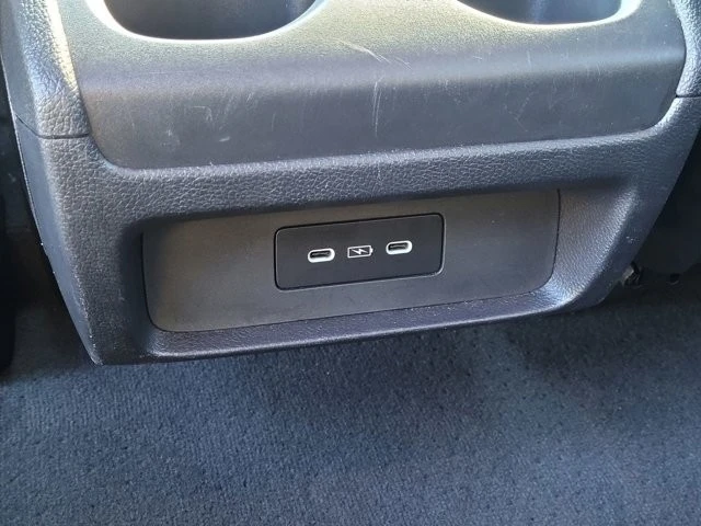 2025 Honda Odyssey - Image 16 of 21