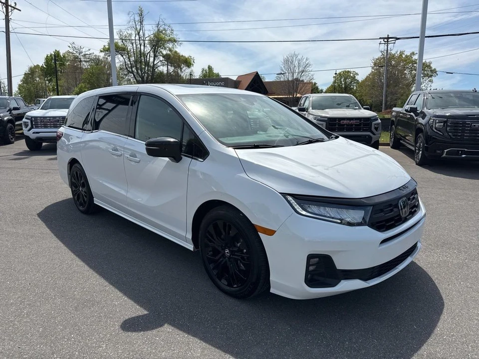 2025 Honda Odyssey - Image 7 of 21