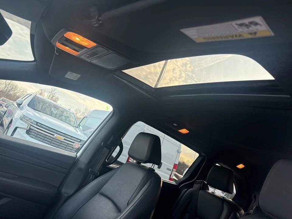 2025 Honda Odyssey - Image 6 of 8