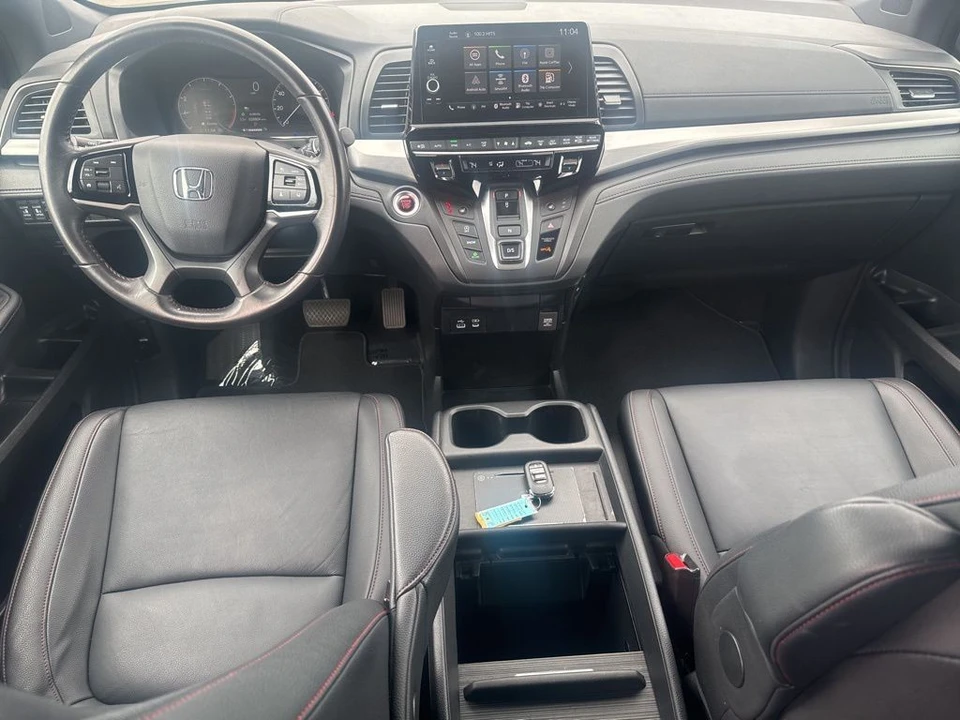 2025 Honda Odyssey - Image 14 of 21