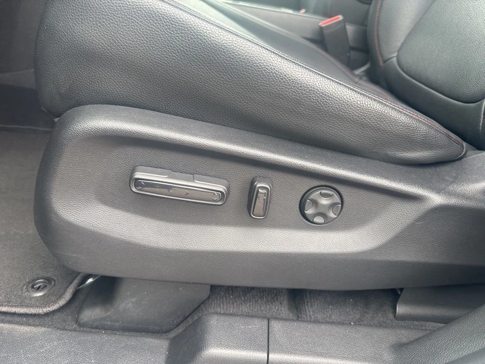 2025 Honda Odyssey - Image 10 of 21