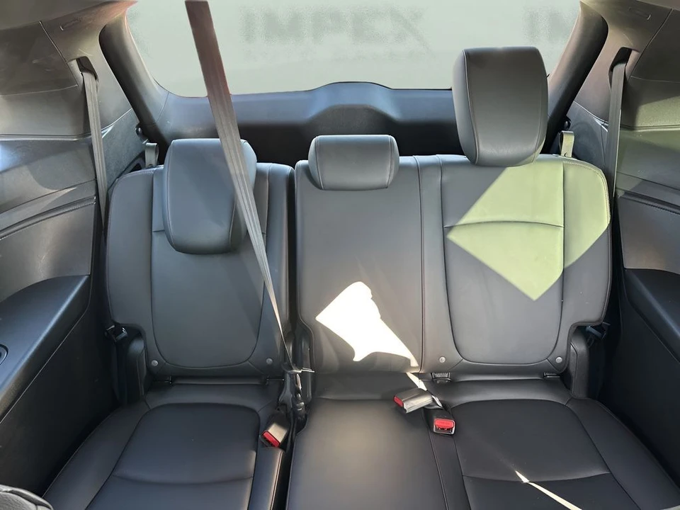 2025 Honda Odyssey - Image 12 of 21