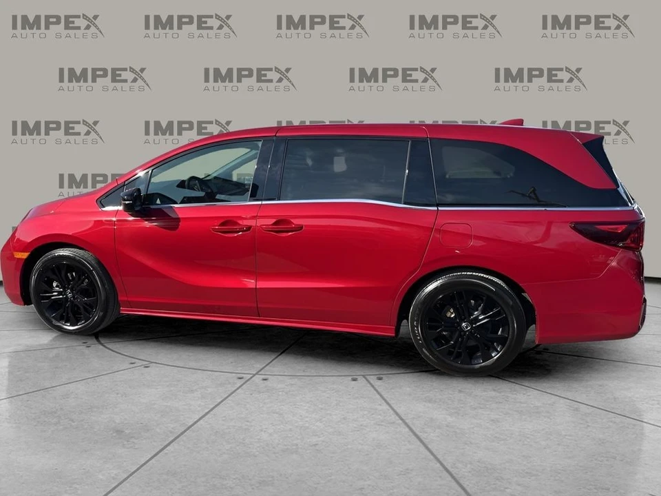 2025 Honda Odyssey - Image 2 of 21