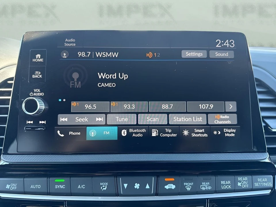 2025 Honda Odyssey - Image 20 of 21