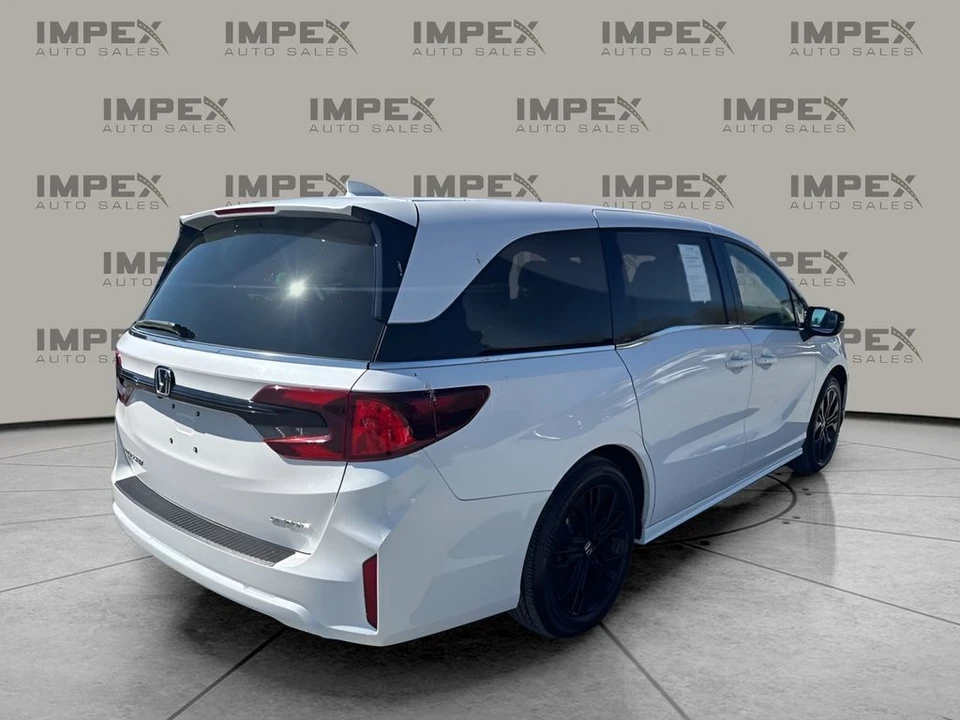2025 Honda Odyssey - Image 5 of 21