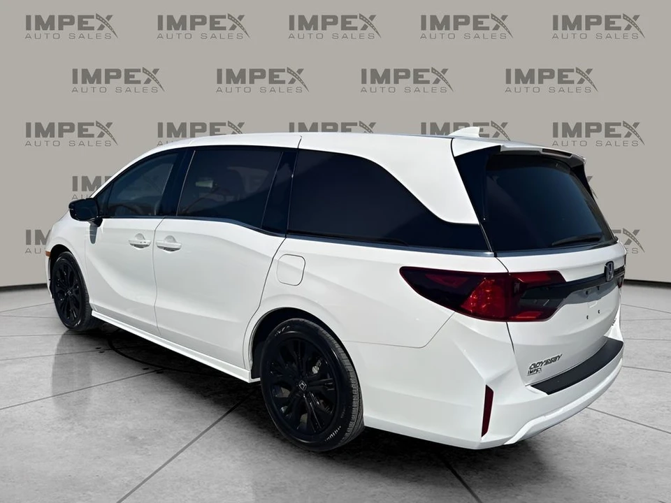 2025 Honda Odyssey - Image 3 of 21
