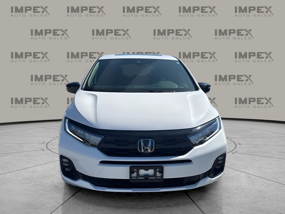 2025 Honda Odyssey - Image 8 of 21