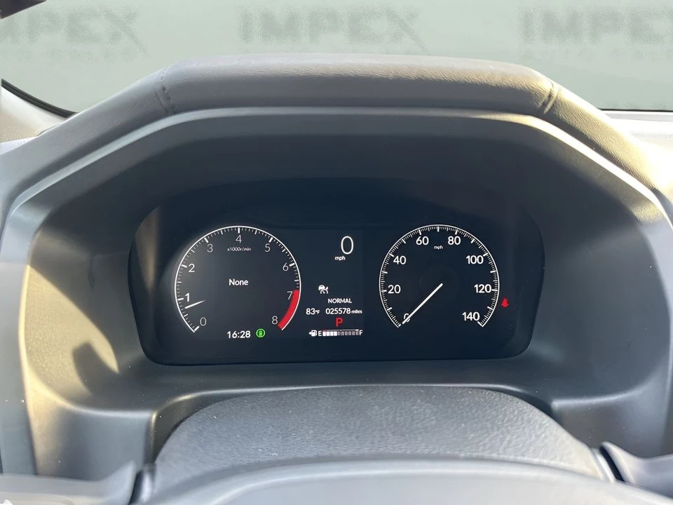 2025 Honda Odyssey - Image 16 of 21