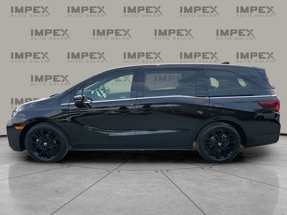 2025 Honda Odyssey - Image 2 of 21