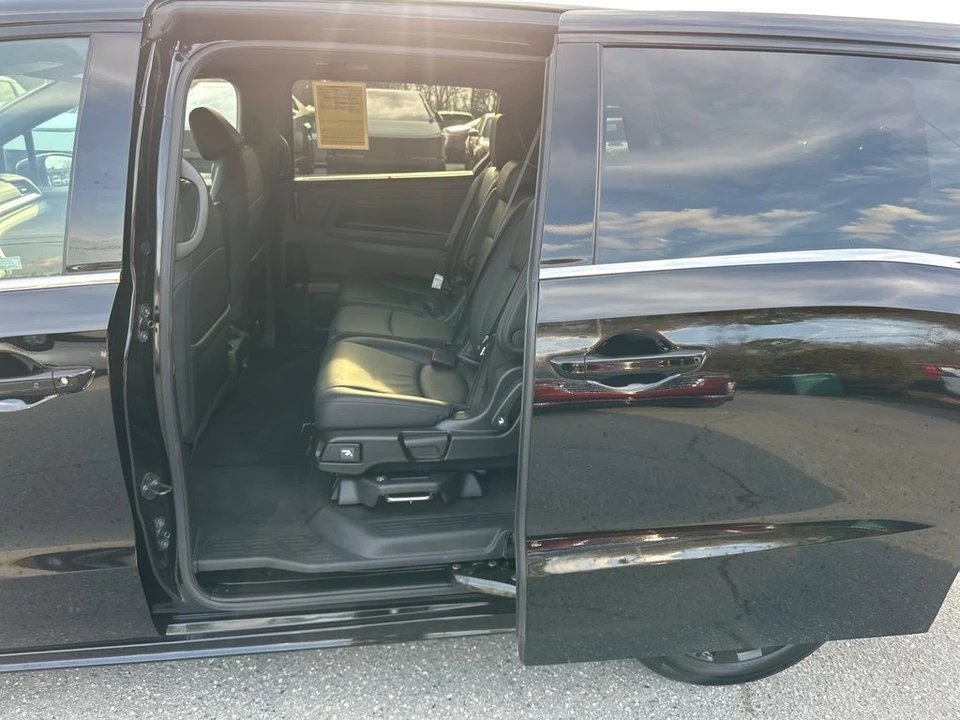 2025 Honda Odyssey - Image 21 of 21